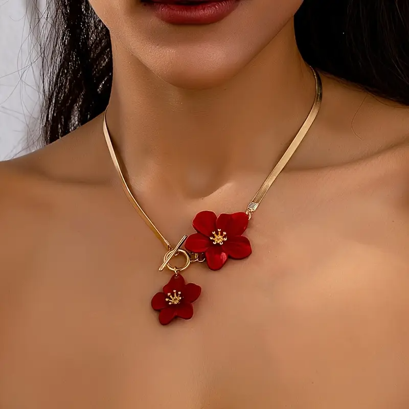 Goldfarbene Doppelte Weiße Blumen-Anhänger Halskette für Damen - Elegante Minimalistische Ketten-Schmuckstücke für den Alltag & Partys, Vielseitiges Ganzjahres-Accessoire, Party-Zubehör, Anspruchsvoller Stil, Luxuriöser Finish