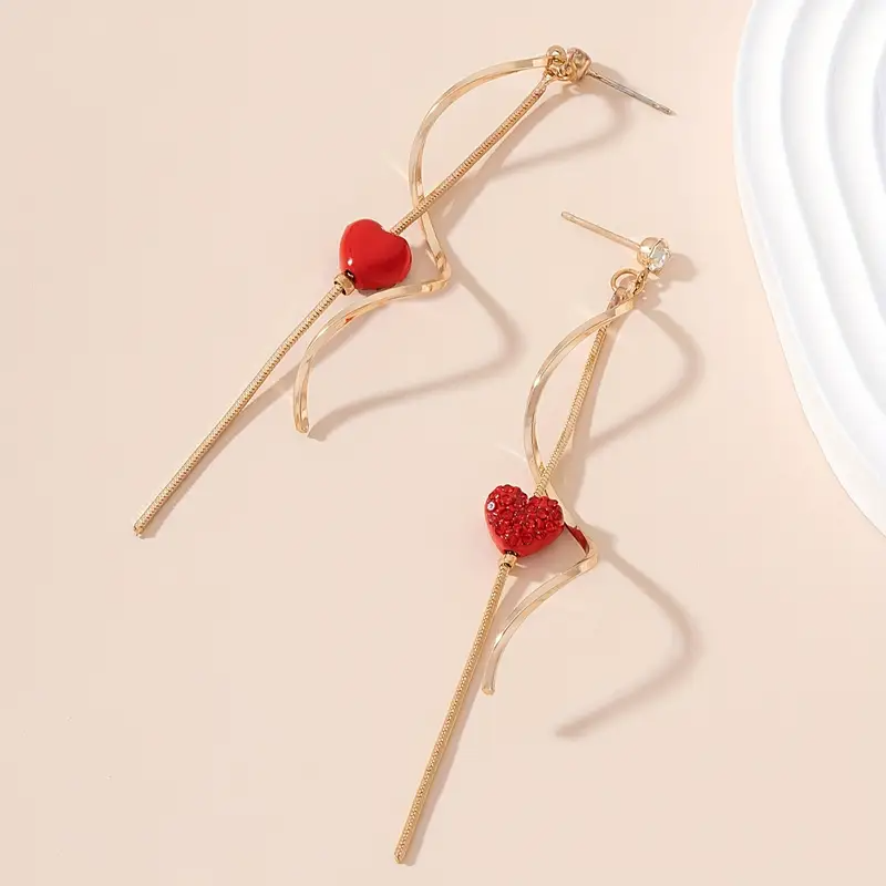 Paar Damen-Ohrringe mit S-förmiger langer Quaste, herzförmiges Urlaubsgeschenk, lässige Drop-Ohrringe