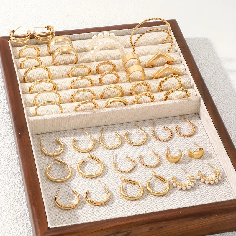 Set mit 48 modischen Damen-Ohrringen in Gold, im Retro-Punk-Stil mit künstlichen Perlen, ideal für täglichen Mix & Match, Freizeit, Partys oder als Urlaubsgeschenk